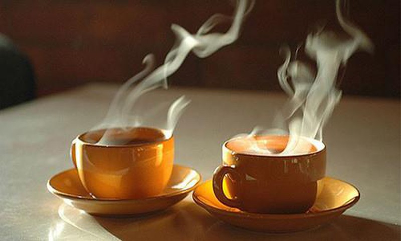 Uống trà đặc sau khi uống rượu - Sai lầm mà nhiều dân nhậu đang mắc phải