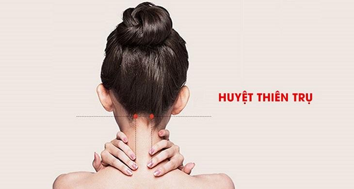 Bấm huyệt thiên trụ giúp cải thiện tình trạng mất ngủ